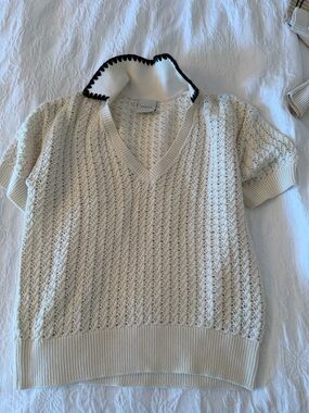 Varley Cream Open-Knit V-Neck Short Sleeve Sweater